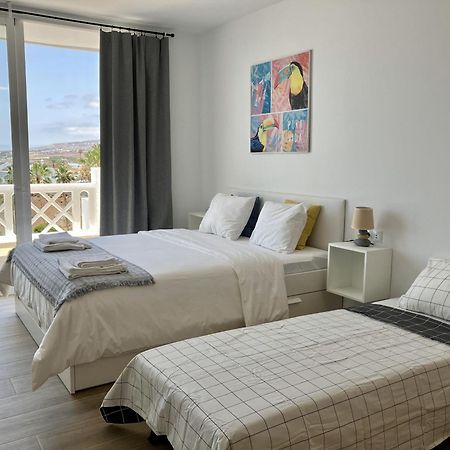 Costa Adeje - Modern Apartment With Terrace Views Of Ocean & Sunset Екстериор снимка