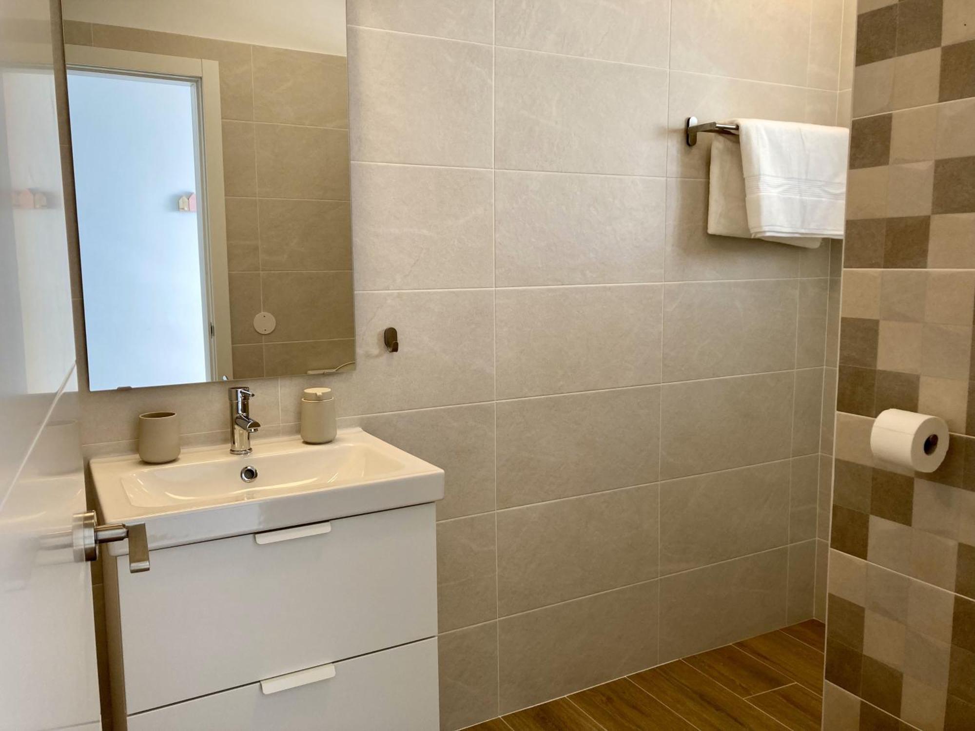 Costa Adeje - Modern Apartment With Terrace Views Of Ocean & Sunset Екстериор снимка