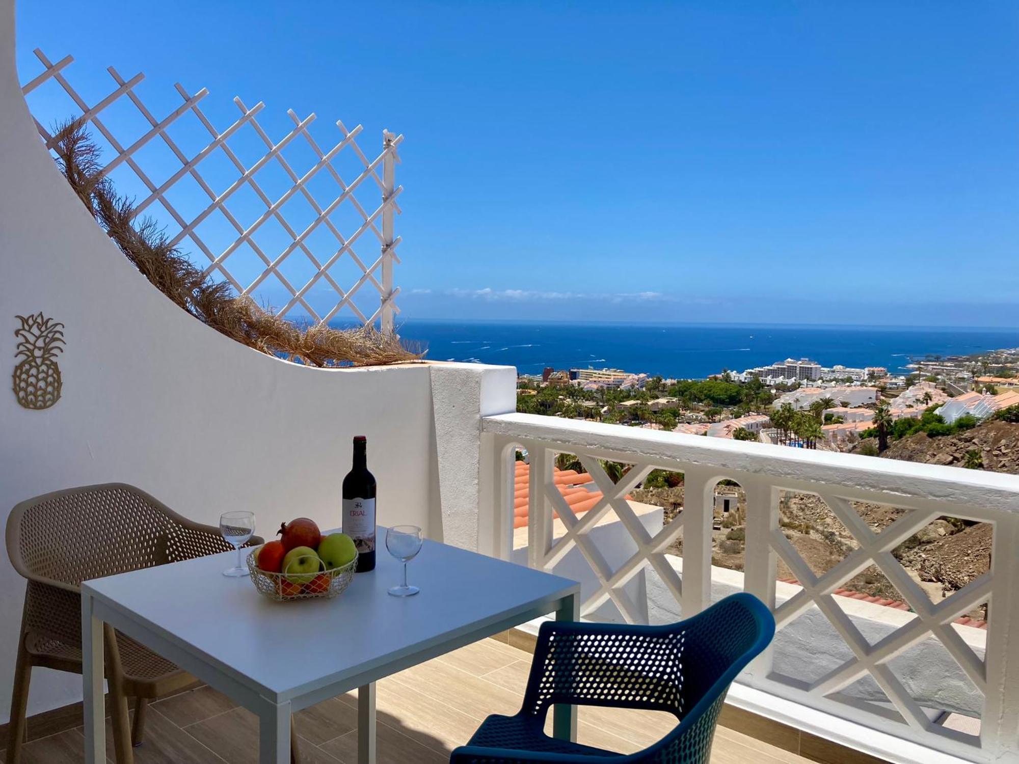 Costa Adeje - Modern Apartment With Terrace Views Of Ocean & Sunset Екстериор снимка