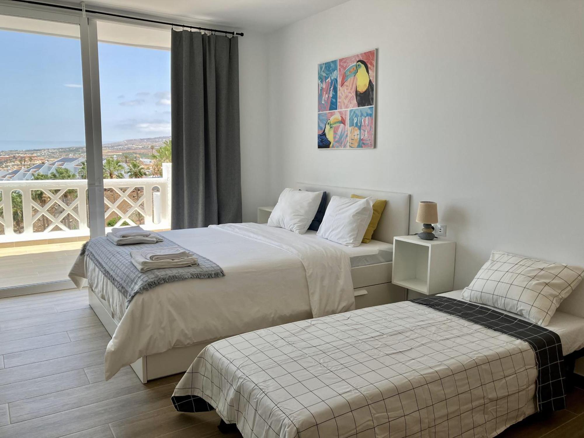 Costa Adeje - Modern Apartment With Terrace Views Of Ocean & Sunset Екстериор снимка